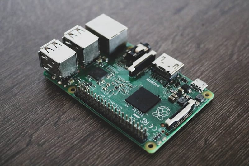 Radxa Zero 3W Review UK 2026: 8GB Pi Zero Rival