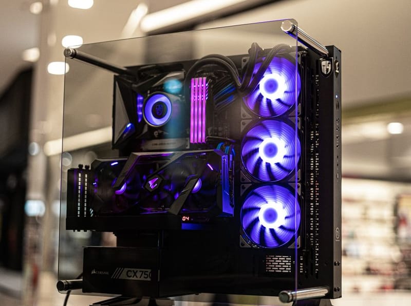 Open computer case during a build